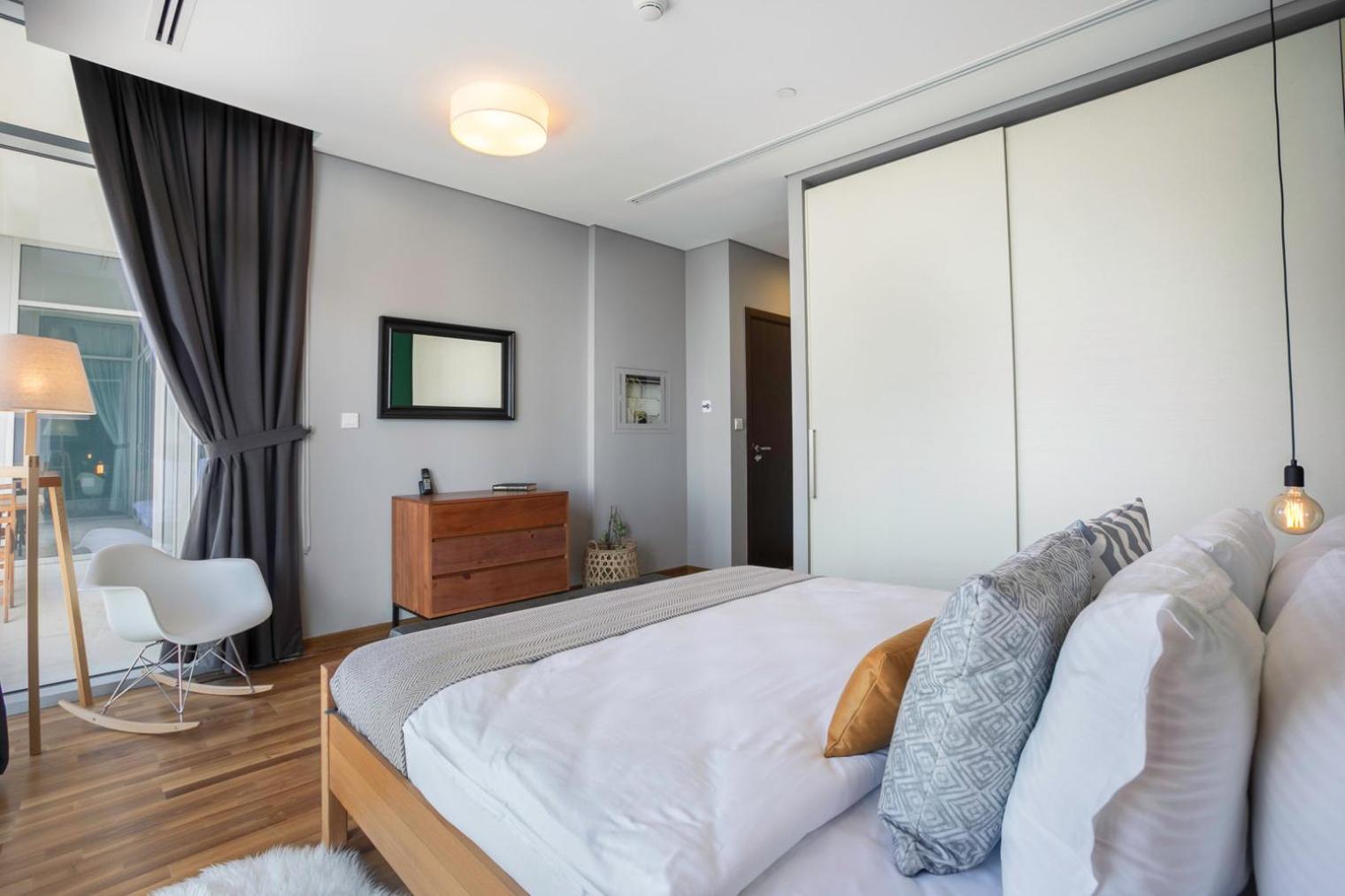 Blueground Difc City View Pool Gym Dxb-182 Apartment